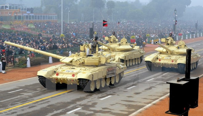 Ấn Độ quyết định tăng công suất chế tạo xe tăng chiến đấu ảnh 1