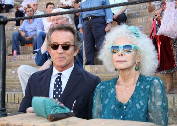 Cuộc đời đáng ghen tị của nữ công tước giàu nhất Tây Ban Nha ảnh 13