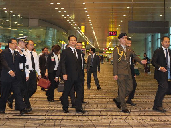 Thủ tướng Nguyễn Tấn Dũng dự lễ truy điệu ông Lý Quang Diệu ảnh 1