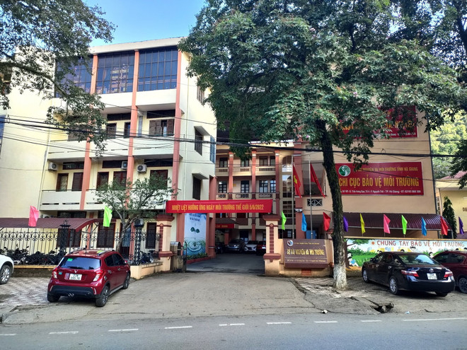 Bắt tạm giam Phó giám đốc Sở TN&MT Hà Giang về hành vi nhận hối lộ ảnh 1