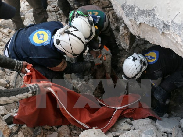 SOHR: 46 người thiệt mạng trong các cuộc không kích ở Idlib ảnh 1