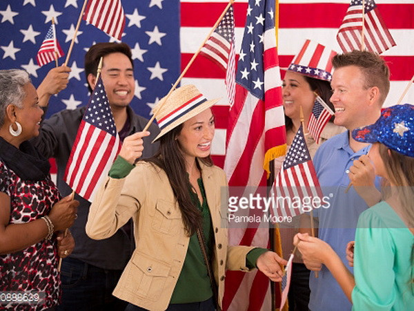 Niềm tin của người dân Mỹ vào truyền thông ngày càng giảm sút ảnh 1