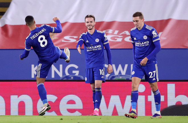 Chelsea nhọc nhằn giành chiến thắng, Leicester vượt qua Liverpool ảnh 1