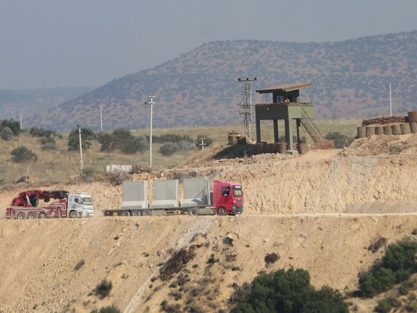 Hơn 400 lính thủy quân lục chiến Mỹ từ Syria trở về nước ảnh 1