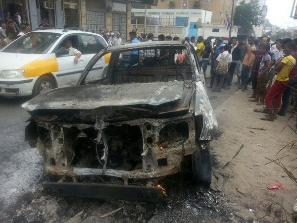 Bom xe phát nổ cạnh khu ngoại giao ở thủ đô Yemen ảnh 1