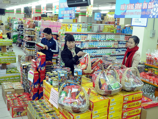 Ngày hội tung hàng Tết 2015 quy tụ nhiều đặc sản địa phương ảnh 1