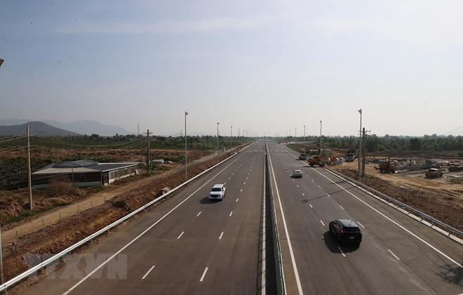 Chống ùn tắc giao thông tại nút giao Cao tốc Phan Thiết- Dầu Giây ảnh 1