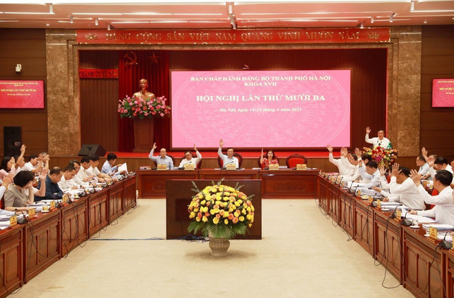 Hà Nội: Kiên quyết, kịp thời thay thế, điều chuyển cán bộ năng lực yếu ảnh 2