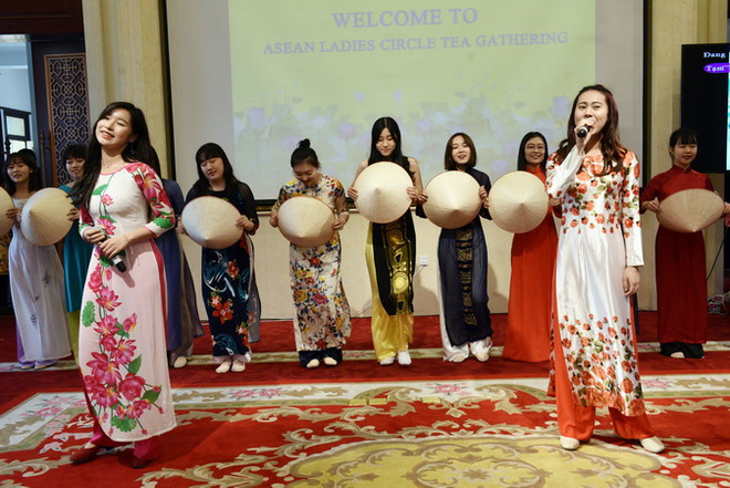 Giao lưu phụ nữ ASEAN và quảng bá văn hóa Việt Nam tại Trung Quốc ảnh 3