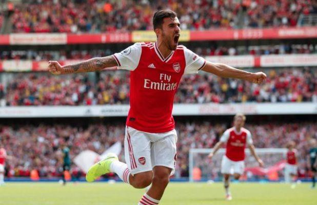 Dani Ceballos góp công trong cả 2 bàn thắng của Arsenal. (Nguồn: AP) Đánh bại Burnley, Arsenal tạm chiếm ngôi đầu Premier League ảnh 1