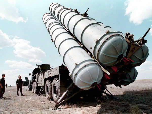 Israel quan ngại về thỏa thuận tên lửa S-300 giữa Ai Cập và Nga ảnh 1