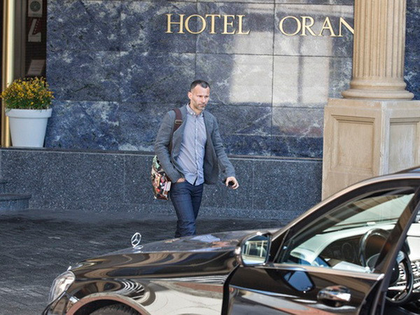 Ryan Giggs đến Hà Lan gặp van Gaal. (Nguồn: Daily Mail) Louis van Gaal cập bến Old Trafford ngay ngày hôm nay? ảnh 2