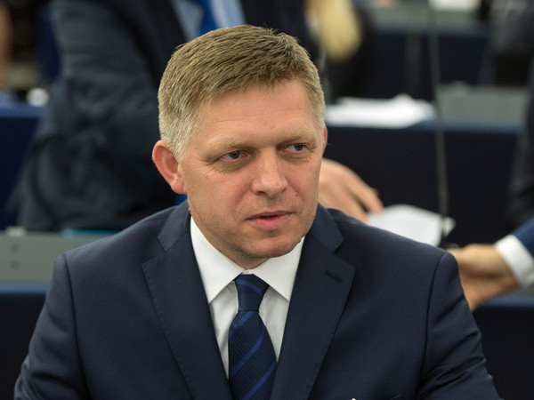 Thủ tướng Cộng hòa Slovakia bắt đầu thăm chính thức Việt Nam ảnh 1