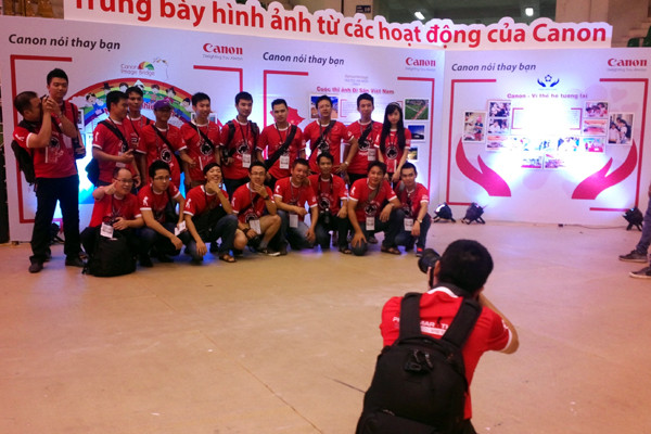 Hơn 3.000 người yêu nhiếp ảnh “chạy đua” săn lùng khoảnh khắc ảnh 4