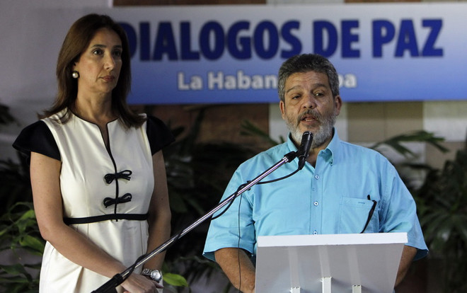 Chính phủ Colombia và FARC chính thức ký thỏa thuận ngừng bắn ảnh 1