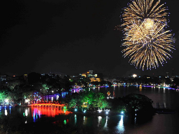 Hà Nội đón bằng xếp hạng 5 di tích quốc gia đặc biệt ảnh 1