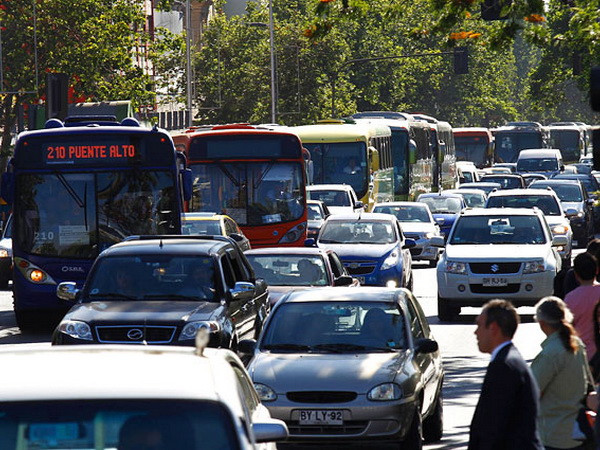 Chile: Giao thông thủ đô hỗn loạn do sự cố hệ thống tàu điện ngầm ảnh 2