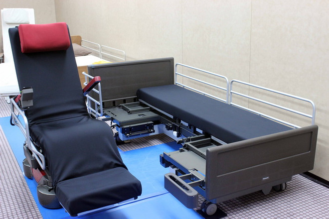 Nhật Bản ra mắt robot giường nằm dành cho người khuyết tật ảnh 2