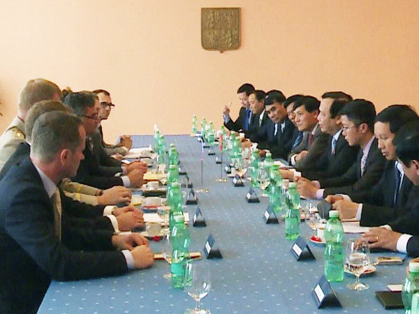 Sẵn sàng tạo điều kiện để doanh nghiệp Séc đầu tư vào Việt Nam ảnh 1