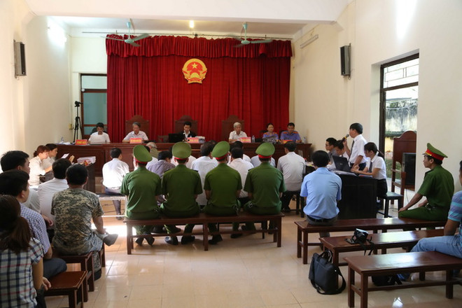 Bắt đầu xét xử vụ án sai phạm trong quản lý đất đai tại Đồng Tâm ảnh 2