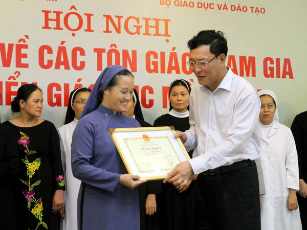 Hội nghị về các tôn giáo tham gia phát triển giáo dục mầm non ảnh 1