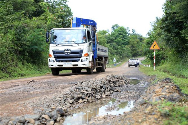 Sớm sửa chữa nhiều đoạn trên Quốc lộ 14C qua tỉnh Đắk Nông ảnh 1