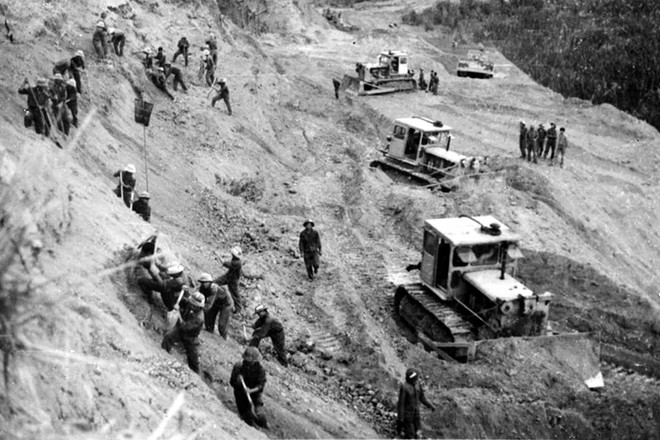 Người lính già truyền ngọn lửa cách mạng cho thế hệ trẻ ảnh 2