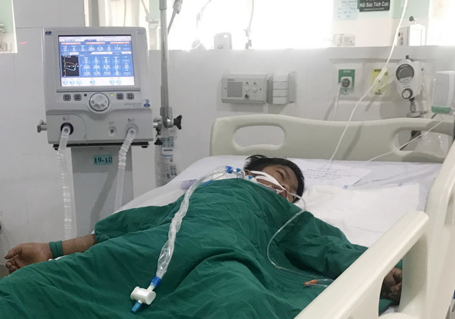 Vụ nghi ngộ độc thực phẩm ở Kon Tum: Bệnh nhân lớn tuổi nhất tử vong ảnh 1