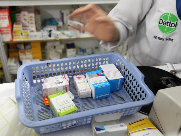 Ủy ban châu Âu siết chặt quy định chống dược phẩm giả ảnh 1