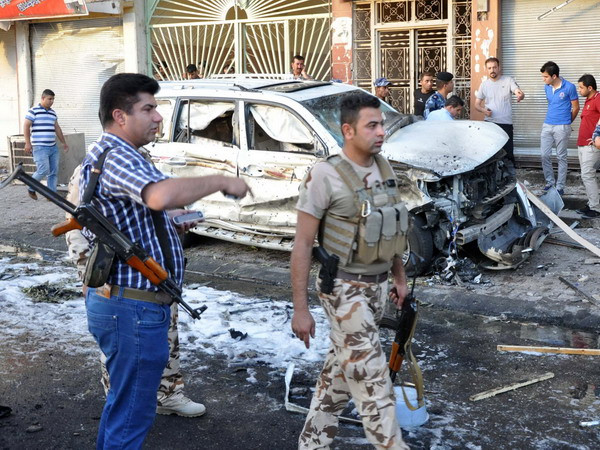 Phiến quân Iraq tấn công căn cứ quân sự và chiếm mỏ dầu ảnh 1