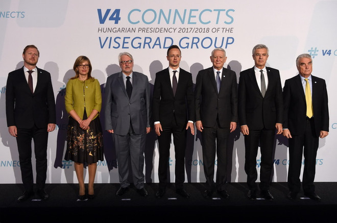 Hungary, Ba Lan, Slovakia và Séc quyết phản đối hạn ngạch nhập cư ảnh 1