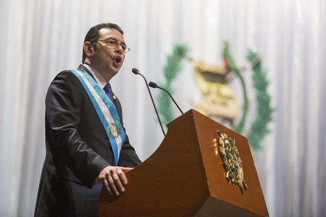 Biểu tình lớn tại Guatemala đòi Tổng thống Morales từ chức ảnh 1