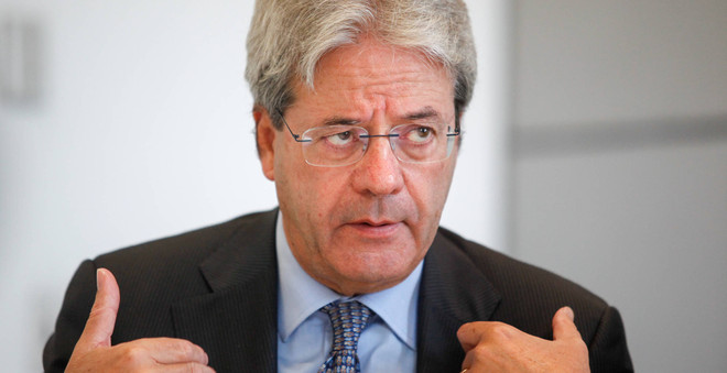 Ngoại trưởng Italy Paolo Gentiloni. (Nguồn: Bloomberg News) Tổng thống Italy có thể đề nghị Ngoại trưởng Gentiloni làm thủ tướng ảnh 1