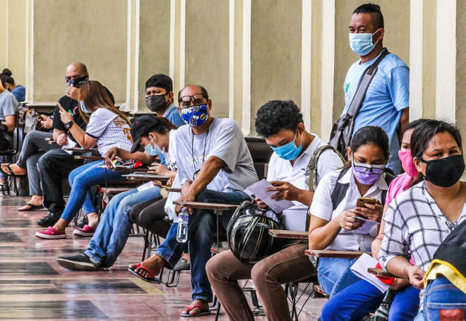 [Audio] 1,7 tỷ người đối mặt nguy cơ mắc COVID-19 nặng do có bệnh nền ảnh 1