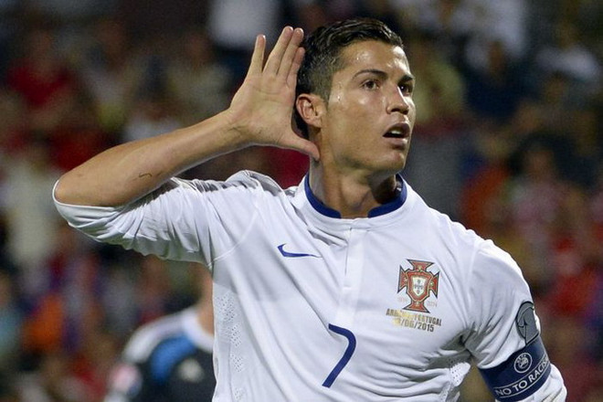 Ronaldo và tuyển Tây Ban Nha "vô đối" tại VCK EURO 2016 ảnh 1