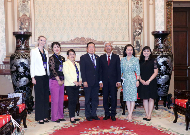 Thúc đẩy hợp tác kinh tế giữa Thành phố Hồ Chí Minh và Canada ảnh 2