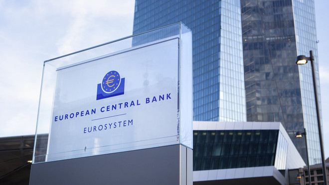 ECB thông qua gói kích thích kinh tế trị giá 120 tỷ euro ảnh 1