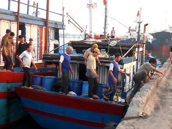 Thuyền viên tàu ĐNa 90152 TS: Xúc động ngày đoàn tụ ảnh 1