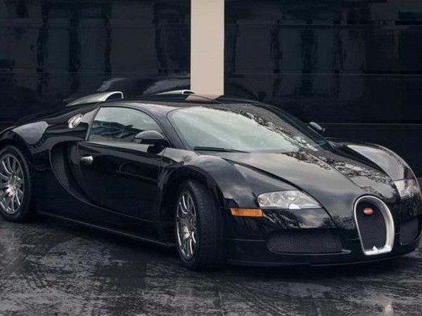 Mẫu Bugatti Veyron. (Nguồn: stuff.co.nz) Hãng Bugatti tuyên bố sẽ không có mẫu SuperVeyron ảnh 1