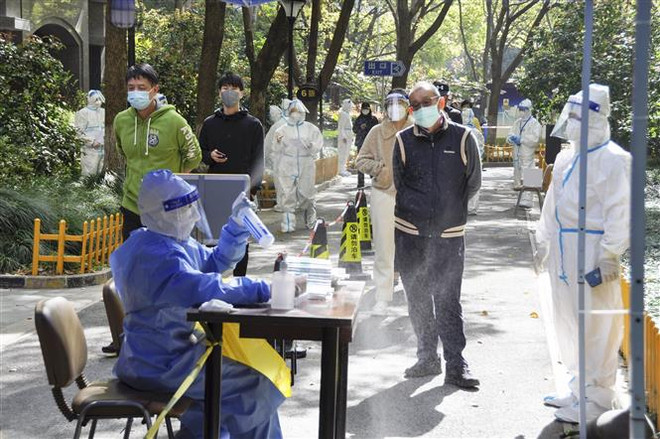 Trung Quốc: Thượng Hải thận trọng nới lỏng các biện pháp phong tỏa ảnh 1