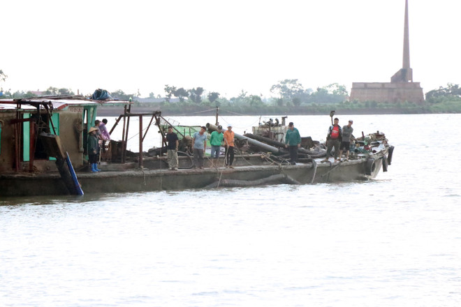 Hải Phòng: Tìm thấy thi thể 1 nạn nhân bị mất tích trên sông ảnh 1