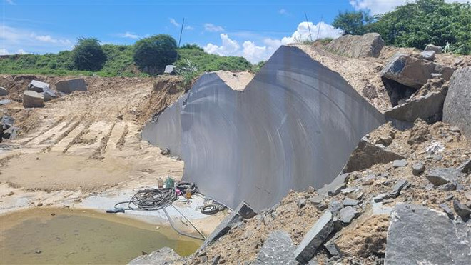 Đắk Nông: Xử phạt doanh nghiệp khai thác đá vượt công suất ảnh 1