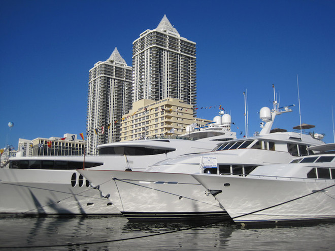 3 du thuyền đâm nhau tại bến làm hàng chục người thương vong ảnh 1