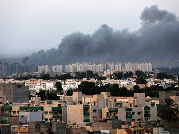 Libya: Sân bay ở Tripoli lại bị tấn công gây thiệt hại lớn ảnh 1