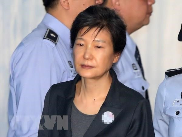 Cựu Tổng thống Hàn Quốc Park Geun-hye. (Nguồn: Yonhap/TTXVN) Phiên tòa xét xử lại bà Park Geun-hye kết thúc chỉ sau 5 phút ảnh 1