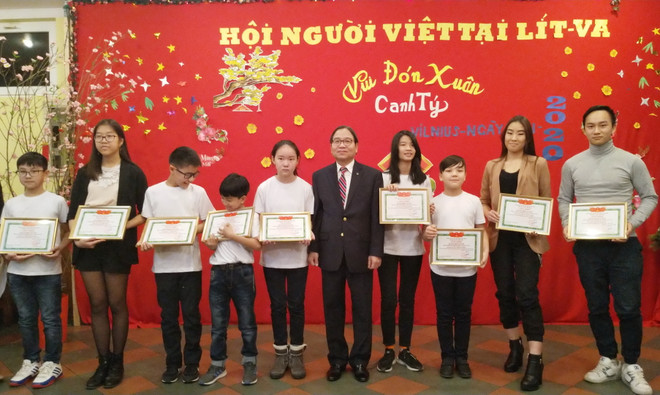 Cộng đồng người Việt tại Litva gặp mặt mừng xuân Canh Tý 2020 ảnh 2