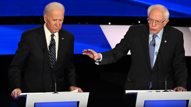 Mỹ: Các ứng cử viên đảng Dân chủ tranh luận trực tiếp vòng cuối ảnh 2