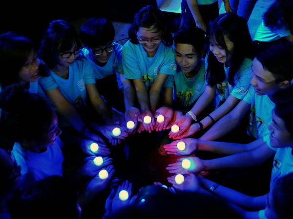 Hơn 3.000 hộ gia đình và 200 doanh nghiệp TP.HCM tắt đèn ảnh 1