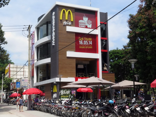 McDonald’s sắp khai trương nhà hàng thứ 2 tại Bến Thành ảnh 1