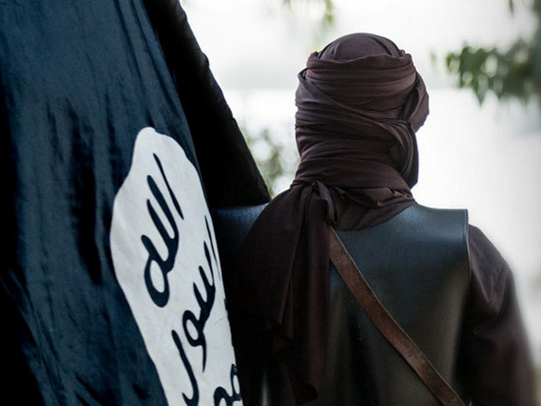 Malaysia và Anh tăng cường hợp tác chống phiến quân IS ảnh 1